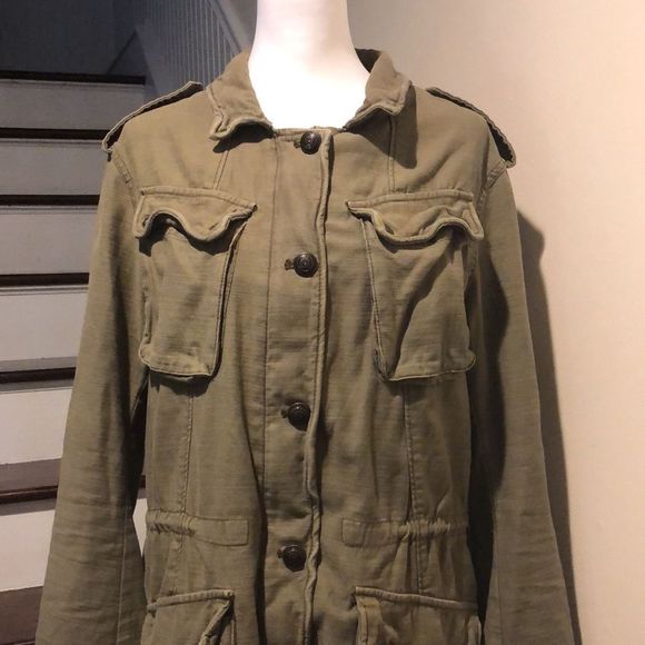 FREE PEOPLE Olive Green Toggle Waist Coat with Decorative Buttons Size LARGE